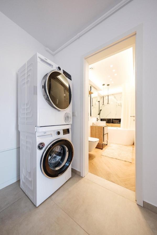 Brand New Luxury Apartment In The Heart Of Brasov Braşov Exterior foto