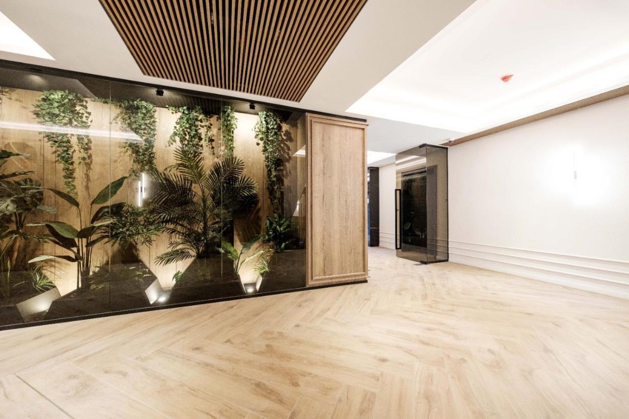 Brand New Luxury Apartment In The Heart Of Brasov Braşov Exterior foto